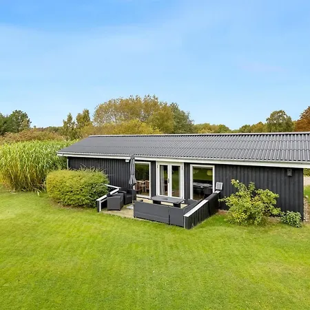 Lymke - 450m From The Sea By Interhome Nedre Lysabild